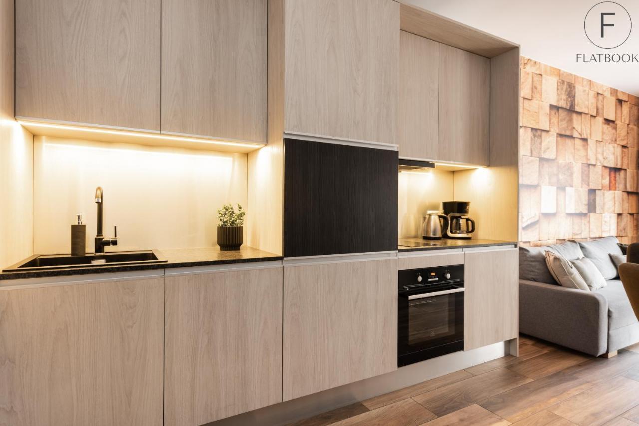 Flatbook - City Center Apartments Brabank With Parking Gdansk Exterior photo